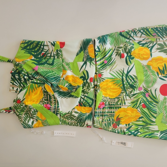 Trina Turk skirt and top - Picture 14 of 16